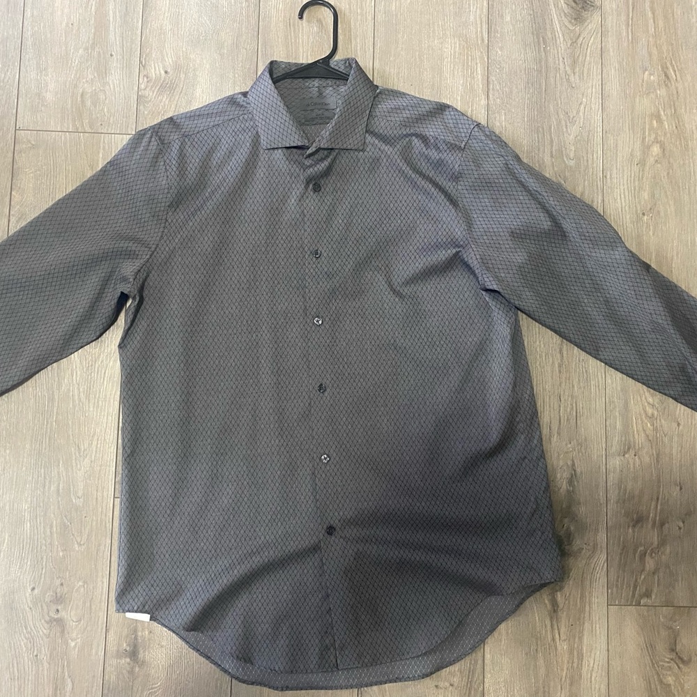 Calvin Klein dress shirt 16.5 34/35 size large